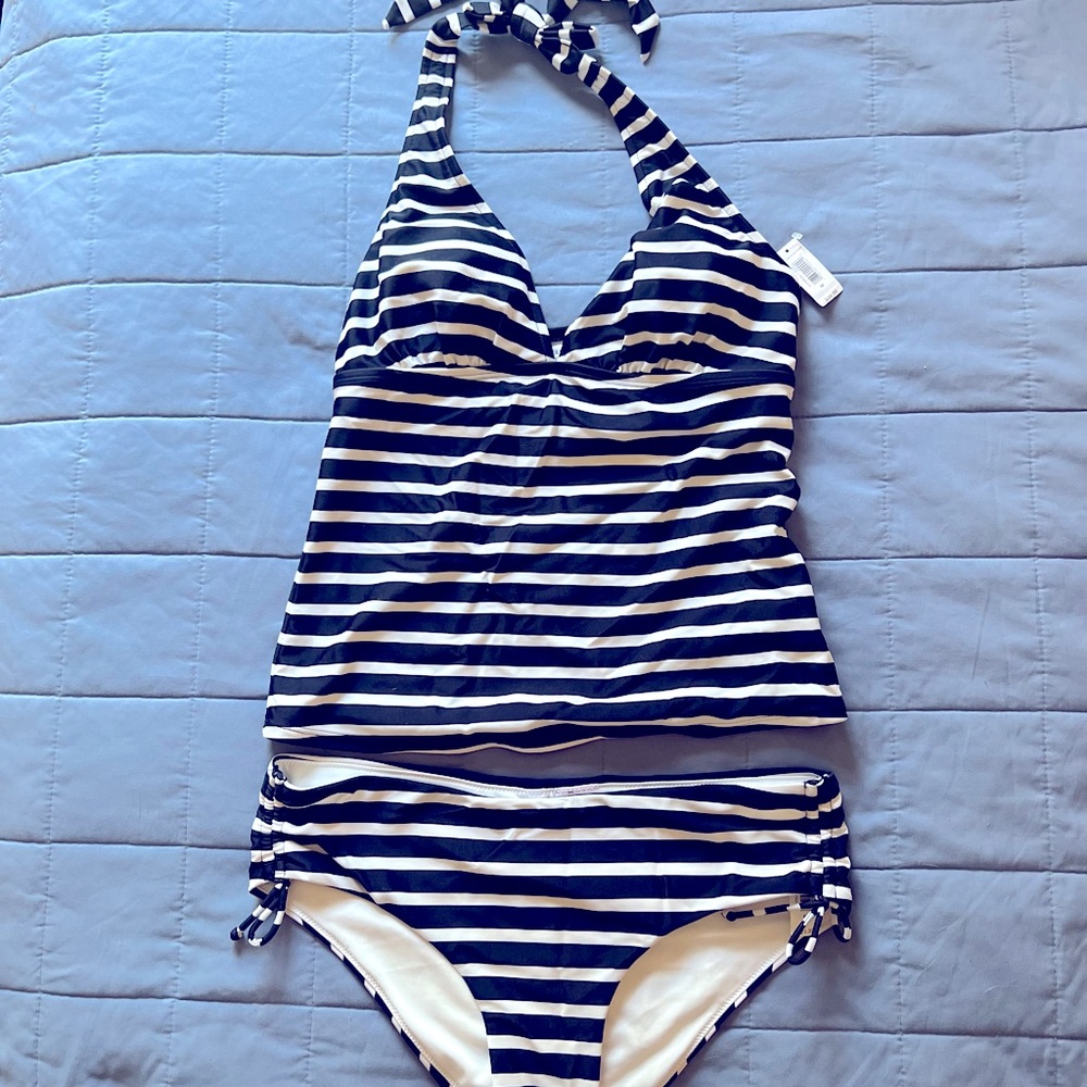 Gap Navy and White Striped Tankini Size M nwt